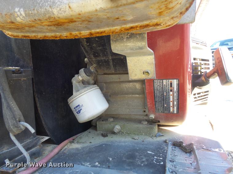 image for item CC9715 Trac-vac 2116 leaf vacuum