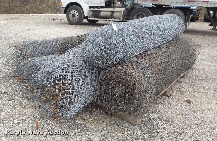 image for item CC9719 Chainlink fencing