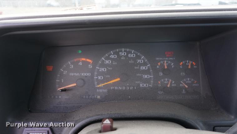 image for item DA1465 1999  Chevrolet 3500 pickup truck cab and chassis