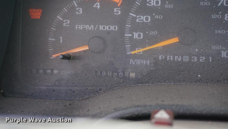 image for item DA1465 1999  Chevrolet 3500 pickup truck cab and chassis