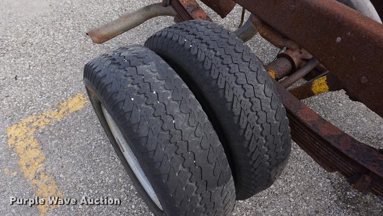 image for item DA1465 1999  Chevrolet 3500 pickup truck cab and chassis