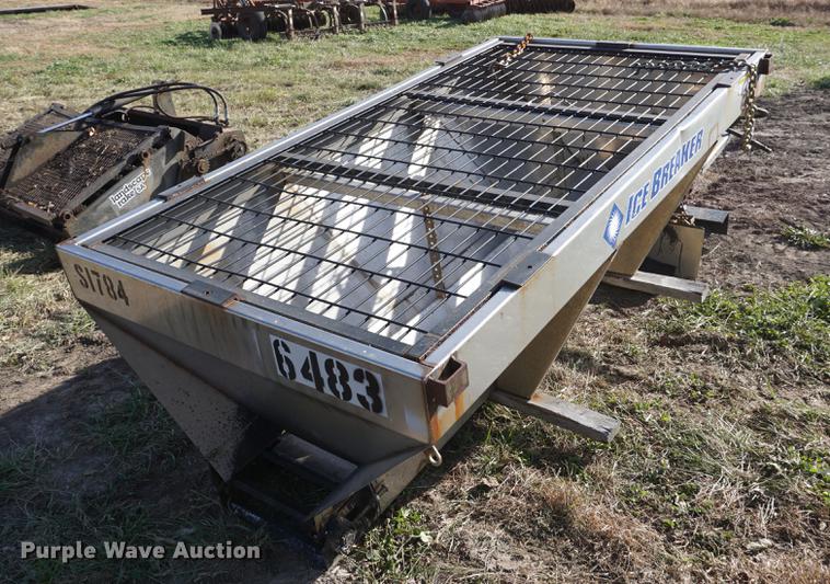 image for item DA1474 Western Ice Breaker stainless steel spreader