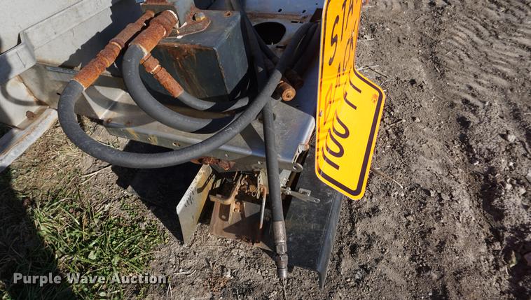 image for item DA1474 Western Ice Breaker stainless steel spreader