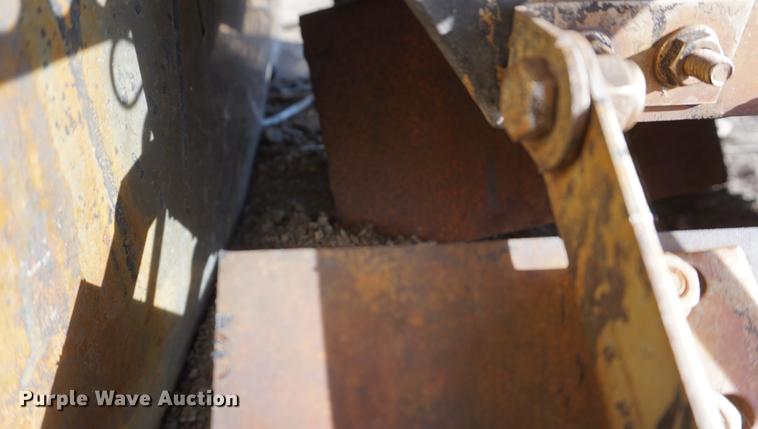 image for item DA1474 Western Ice Breaker stainless steel spreader