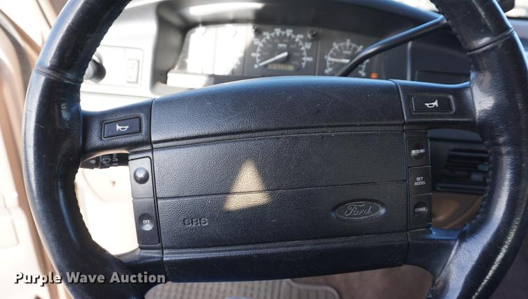 image for item DA1484 1996 Ford Bronco SUV