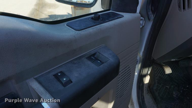 image for item DA1494 2008 Ford F250 Super Duty SuperCab pickup truck