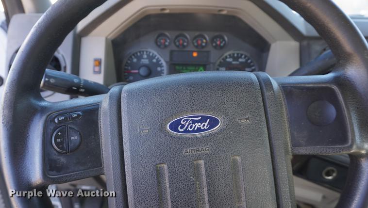 image for item DA1494 2008 Ford F250 Super Duty SuperCab pickup truck