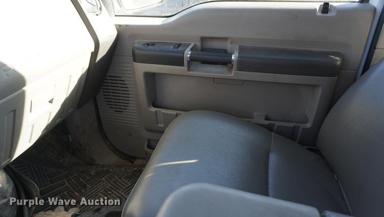 image for item DA1494 2008 Ford F250 Super Duty SuperCab pickup truck