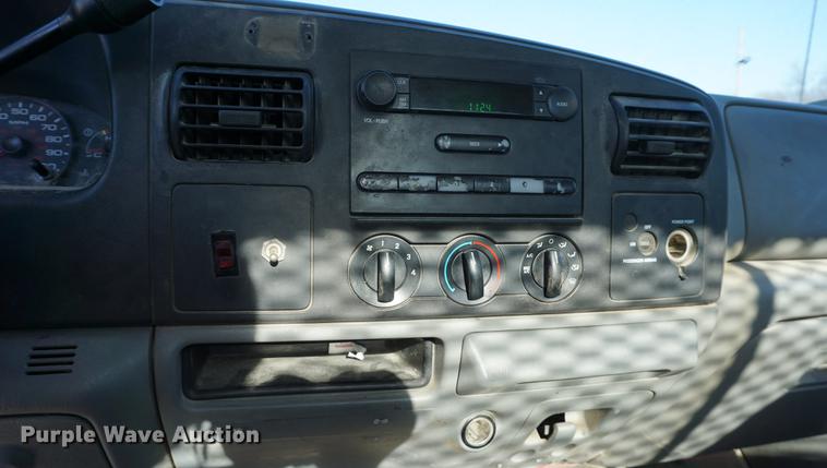 image for item DA1495 2006 Ford F250 Super Duty pickup truck