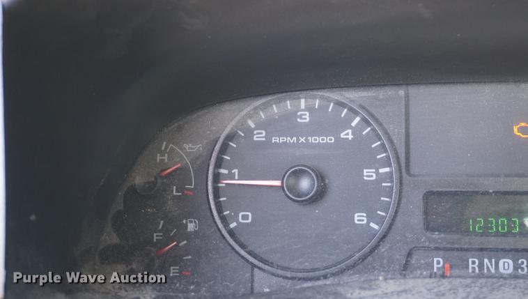 image for item DA1495 2006 Ford F250 Super Duty pickup truck