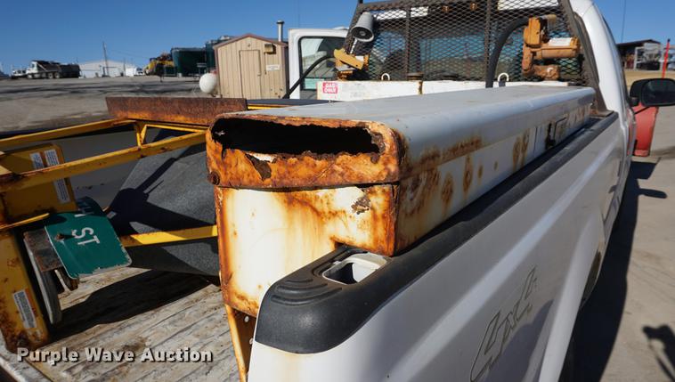 image for item DA1495 2006 Ford F250 Super Duty pickup truck