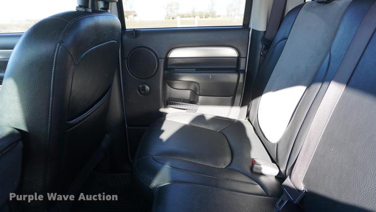 image for item DA1498 2004 Dodge Ram 1500 Laramie Quad Cab pickup truck