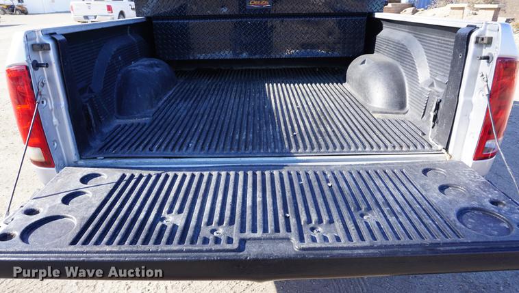 image for item DA1498 2004 Dodge Ram 1500 Laramie Quad Cab pickup truck