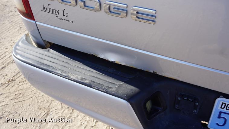 image for item DA1498 2004 Dodge Ram 1500 Laramie Quad Cab pickup truck