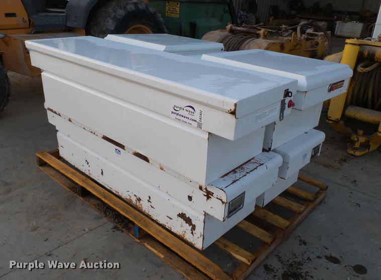 image for item DA2452 (4) toolboxes