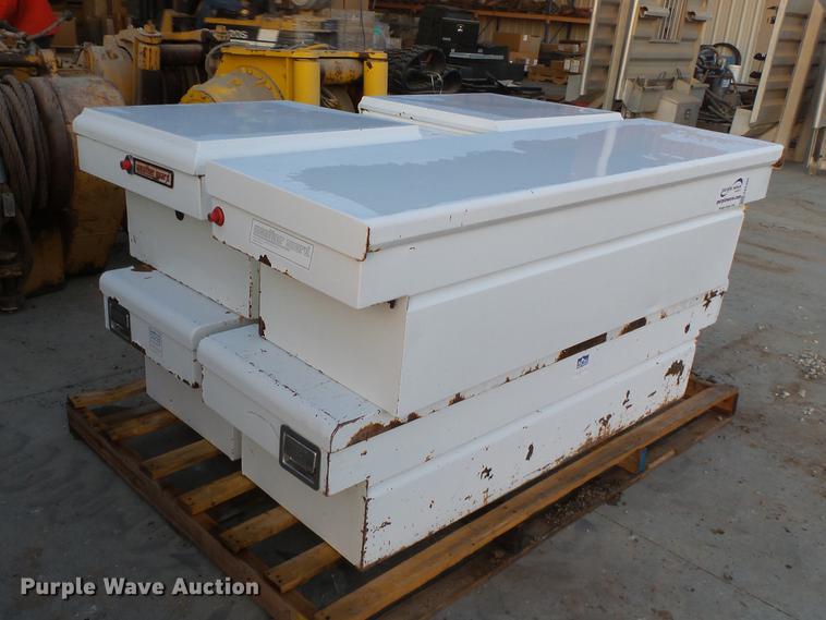 image for item DA2452 (4) toolboxes