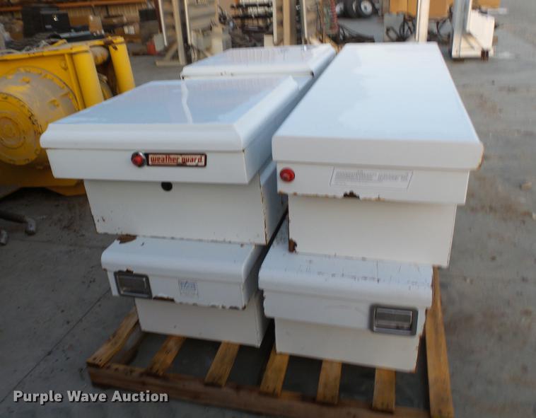 image for item DA2452 (4) toolboxes