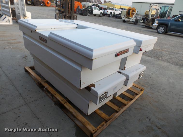 image for item DA2452 (4) toolboxes