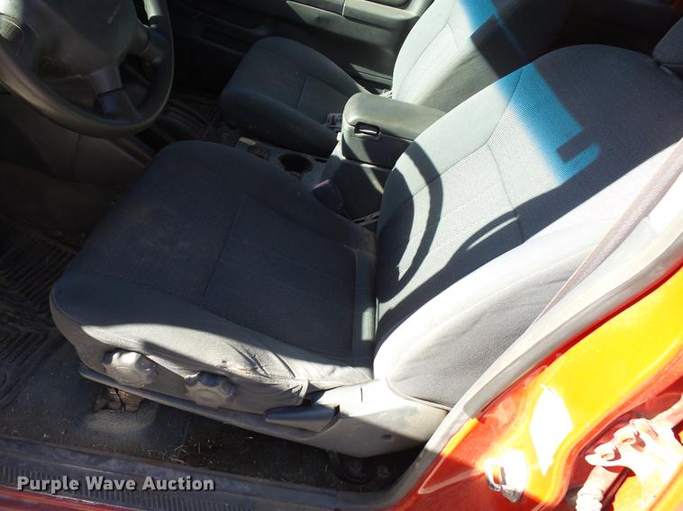 image for item DA2453 2003 Nissan Frontier Crew Cab pickup truck