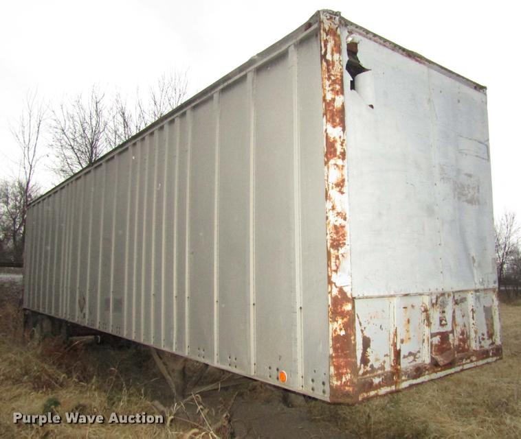 image for item DA3247 1969 Monon dry van trailer