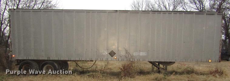 image for item DA3247 1969 Monon dry van trailer