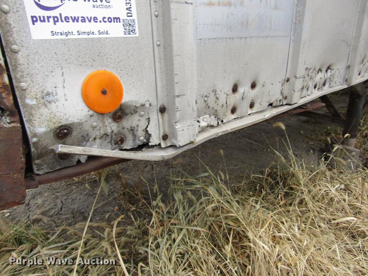 image for item DA3247 1969 Monon dry van trailer