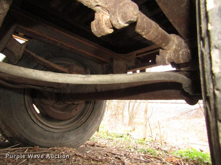 image for item DA3247 1969 Monon dry van trailer