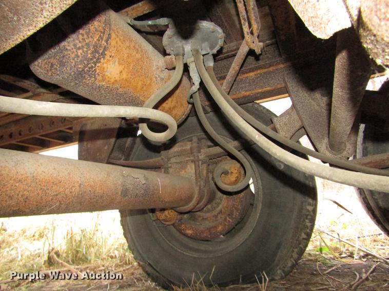 image for item DA3247 1969 Monon dry van trailer