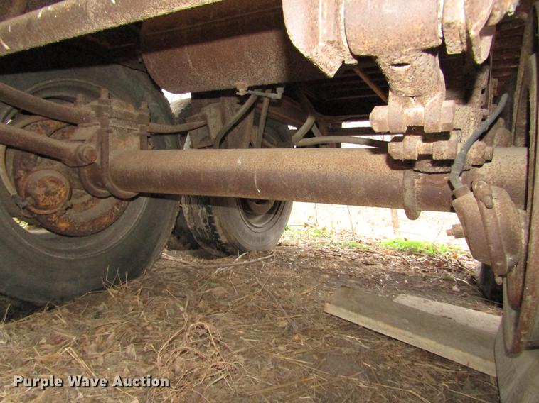 image for item DA3247 1969 Monon dry van trailer