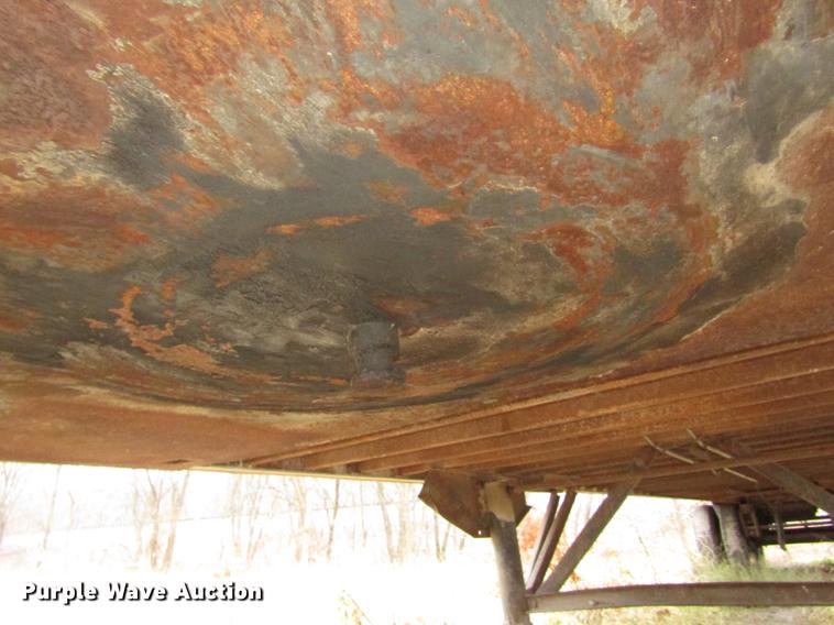 image for item DA3247 1969 Monon dry van trailer