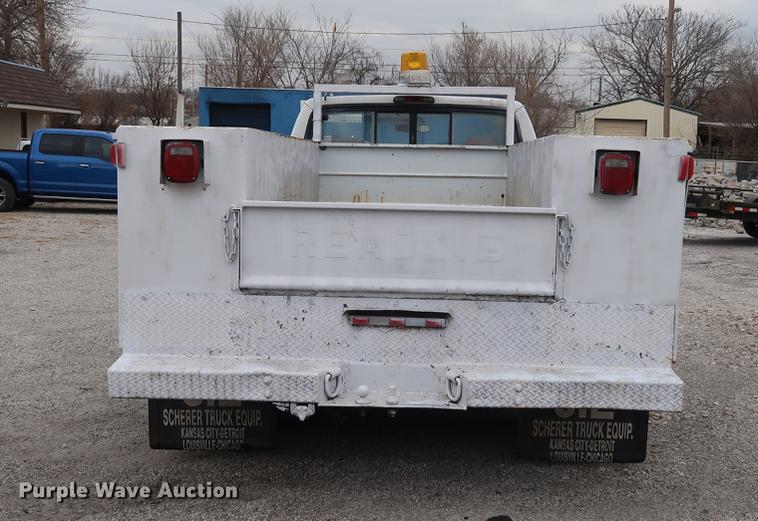 image for item DA6557 1995 Ford F250 utility bed pickup truck