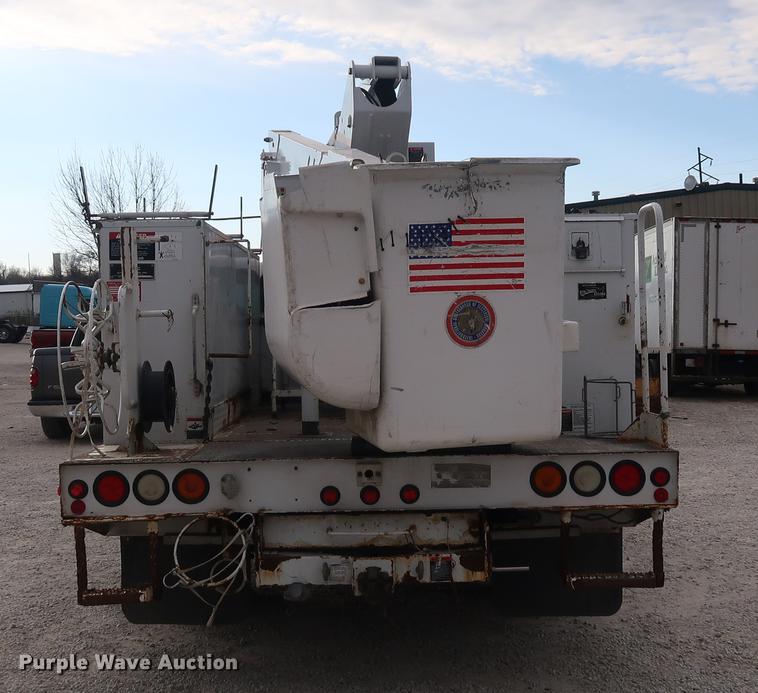 image for item DA6558 2006 Ford F550 bucket truck