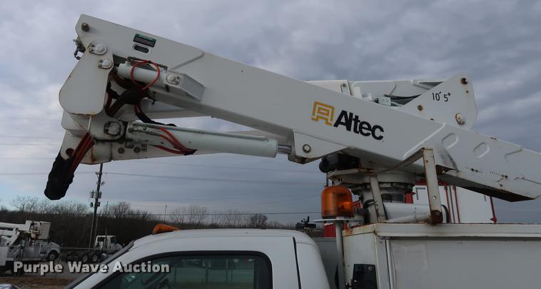 image for item DA6558 2006 Ford F550 bucket truck