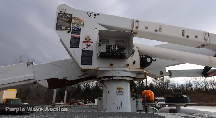 image for item DA6558 2006 Ford F550 bucket truck