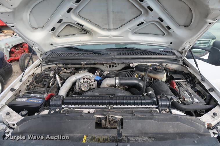 image for item DA6558 2006 Ford F550 bucket truck