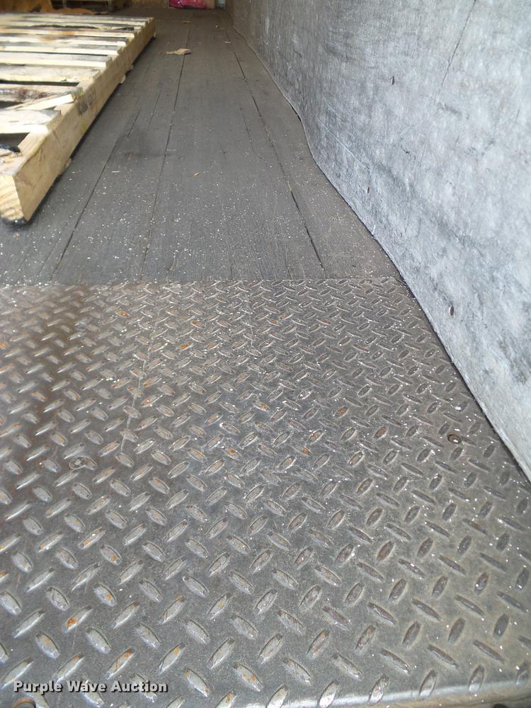 image for item DA6901 2005 International DuraStar 4300 box truck