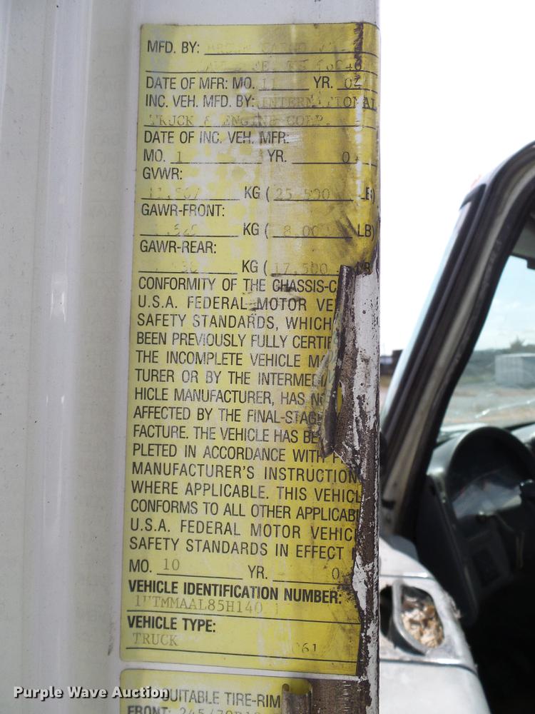 image for item DA6901 2005 International DuraStar 4300 box truck