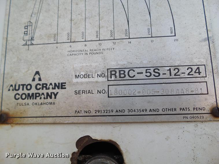 image for item DA7012 1989 Chevrolet 60 service truck with crane