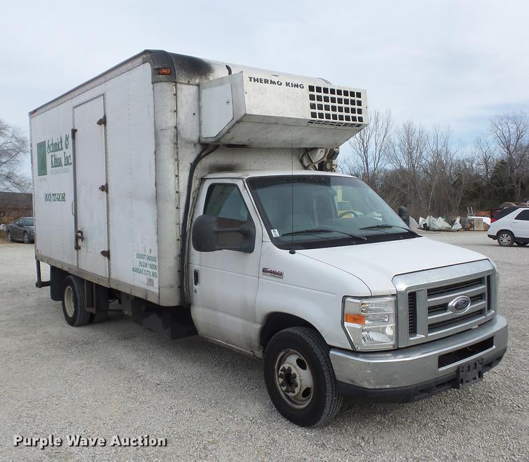 image for item DA8504 2011 Ford Econoline E450 box truck