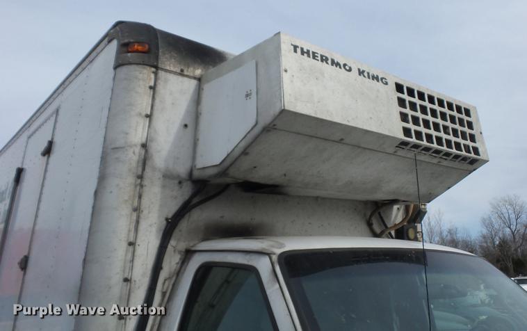 image for item DA8504 2011 Ford Econoline E450 box truck