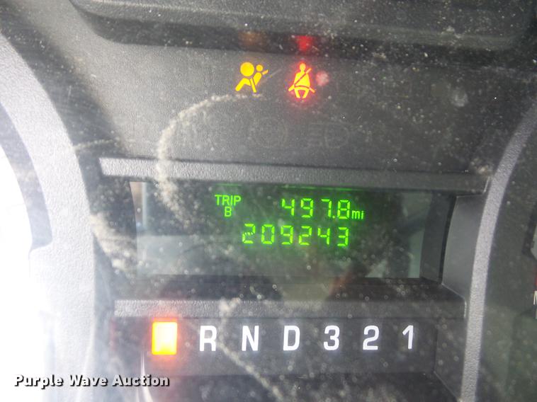 image for item DA8504 2011 Ford Econoline E450 box truck