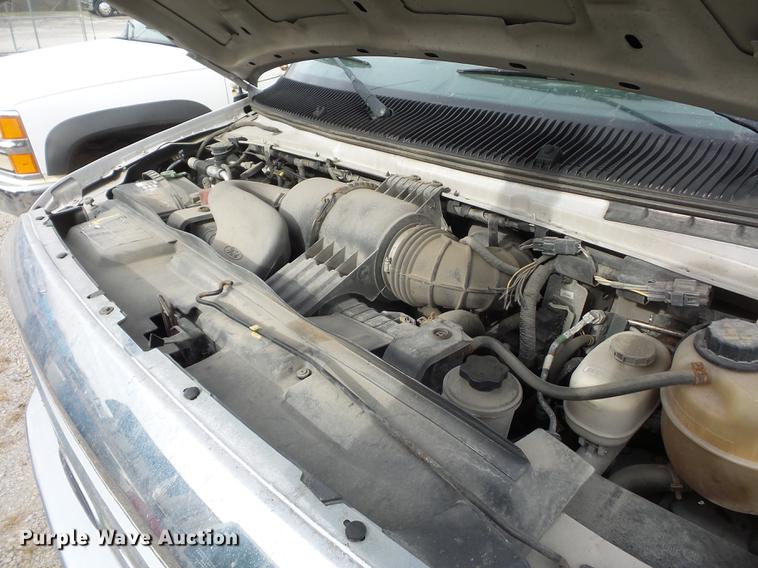 image for item DA8504 2011 Ford Econoline E450 box truck