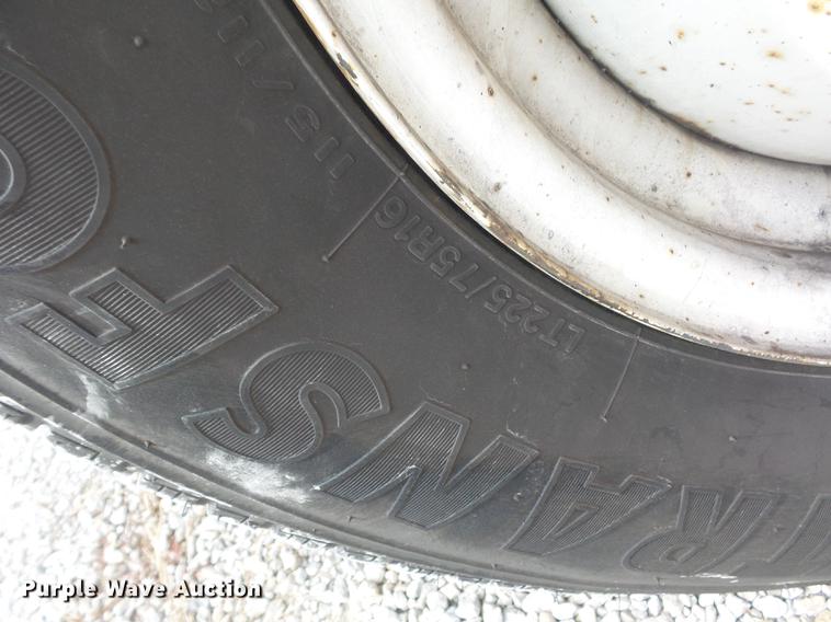 image for item DA8504 2011 Ford Econoline E450 box truck