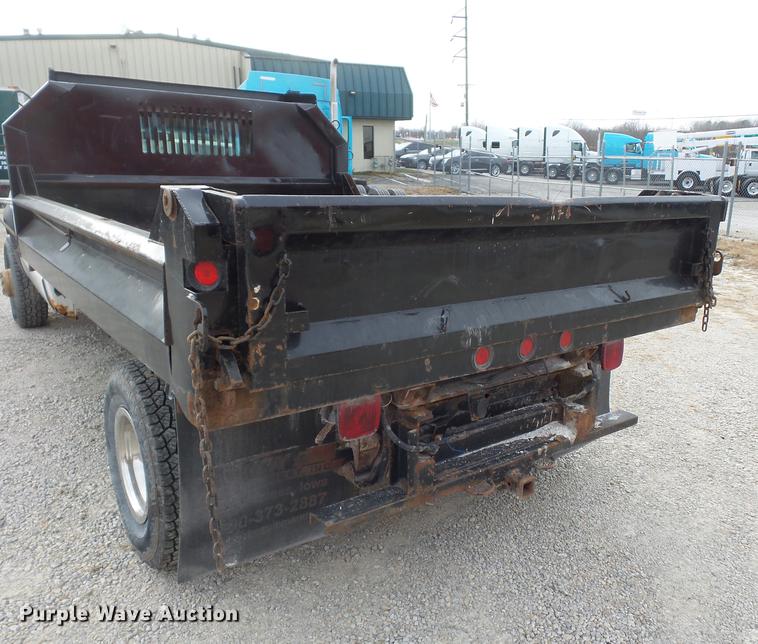 image for item DA8505 2000 Chevrolet 3500 dump bed pickup truck