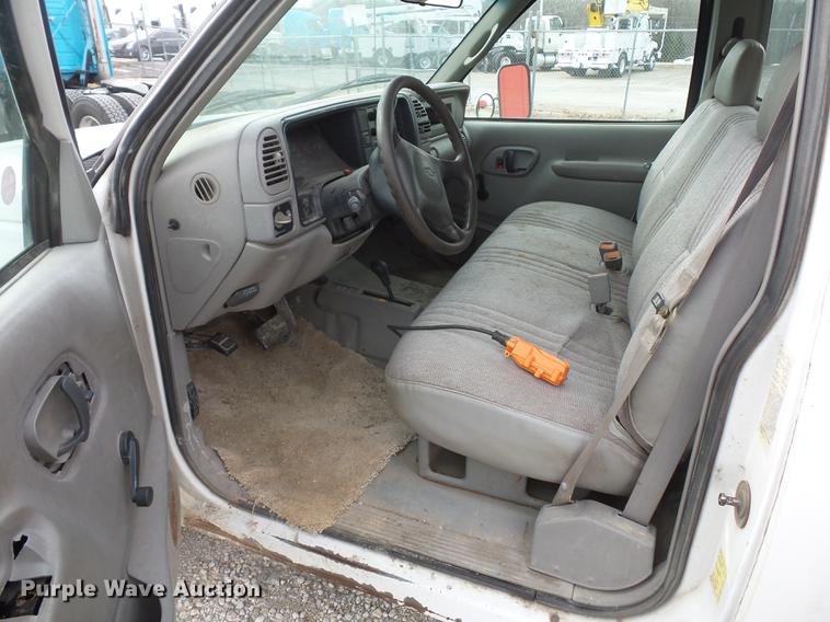 image for item DA8505 2000 Chevrolet 3500 dump bed pickup truck