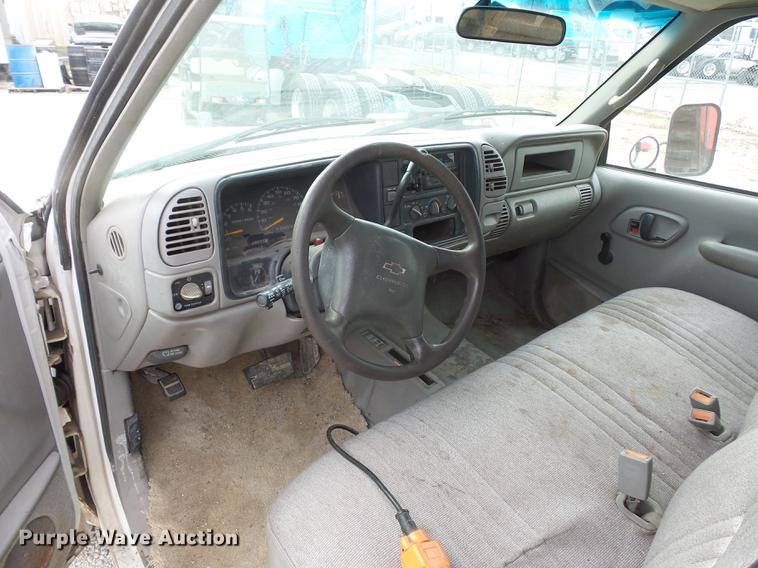 image for item DA8505 2000 Chevrolet 3500 dump bed pickup truck