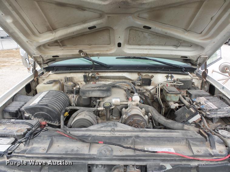 image for item DA8505 2000 Chevrolet 3500 dump bed pickup truck