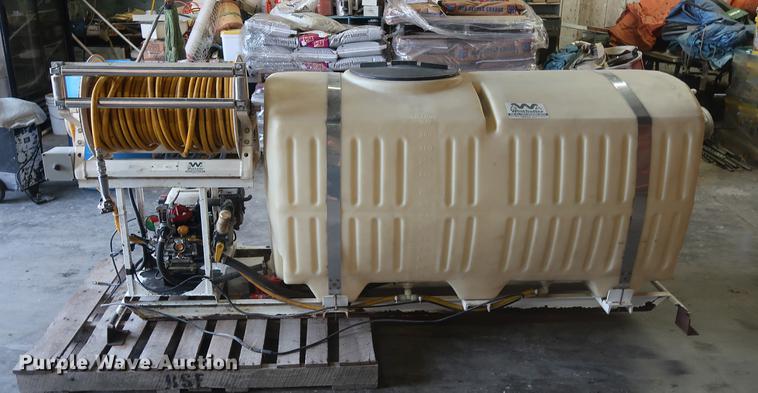 image for item DA8521 Water pump