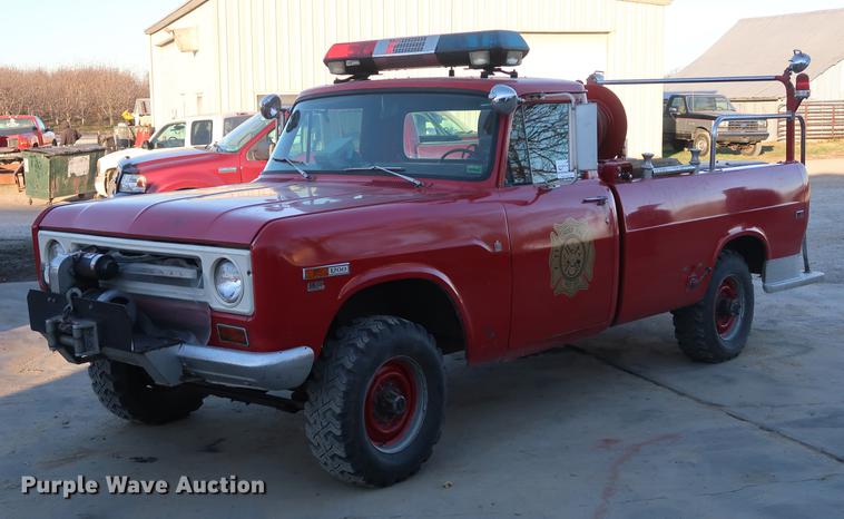 image for item DA8522 1970 International 1200 Scout fire truck