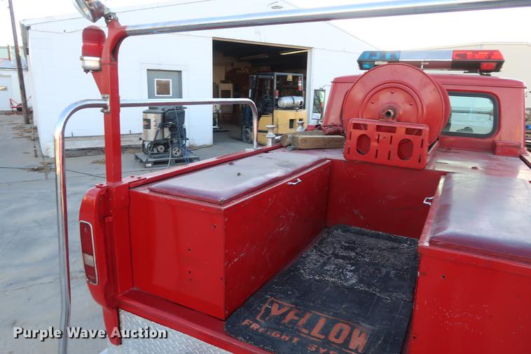 image for item DA8522 1970 International 1200 Scout fire truck